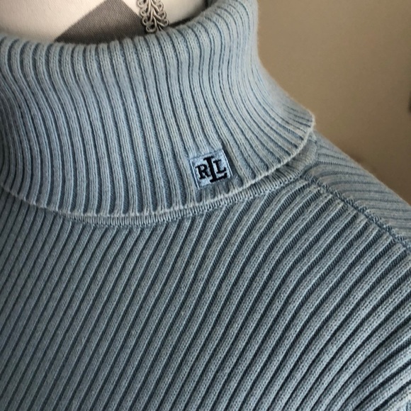Ralph Lauren Sweaters - 🎉Ralph Lauren Ribbed Turtleneck Sweater